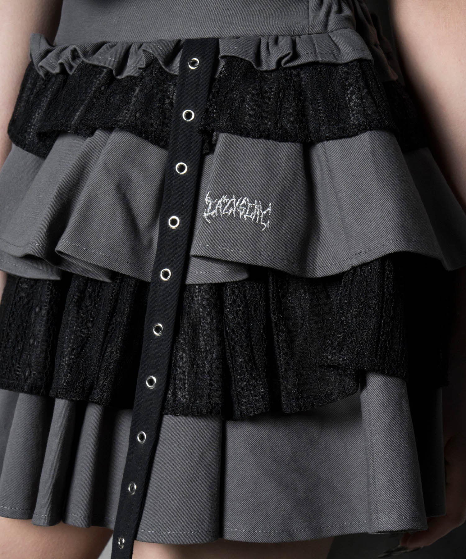 レースレイヤードスカート