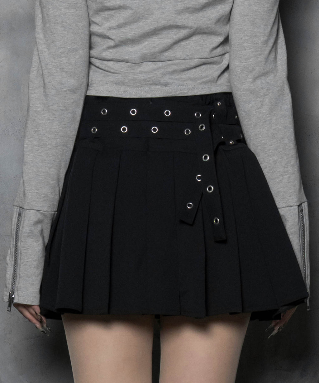 チェーンプリーツスカート