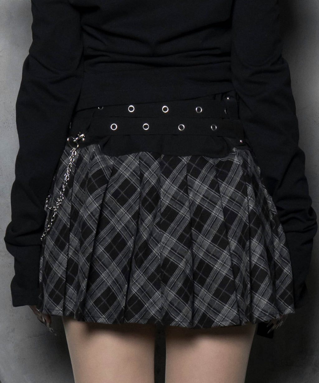 チェーンプリーツスカート