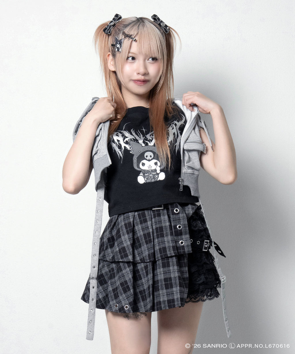クロミ×LAZYSLAYクロップドTシャツ