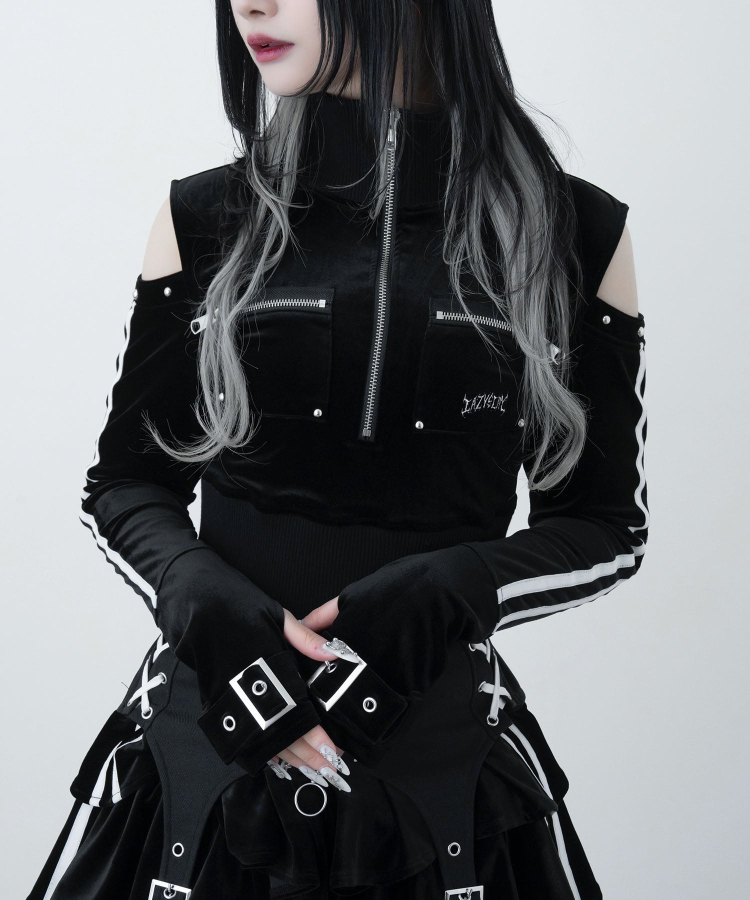 ベロアライントップス